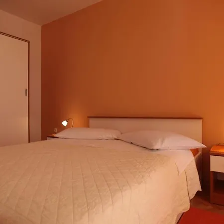 Appartement In With Sea View, Terrace, Air Conditioning, Wifi 849-1 *